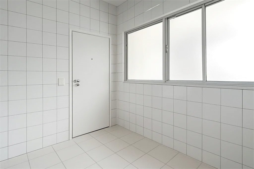Apartamento à venda com 3 quartos, sendo 1 suíte, em Alto da Lapa, São Paulo, SP