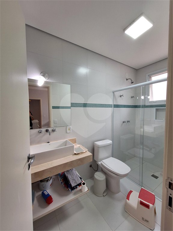 Casa à venda com 3 suítes no condomínio Villaggio Capriccio, Louveira - SP