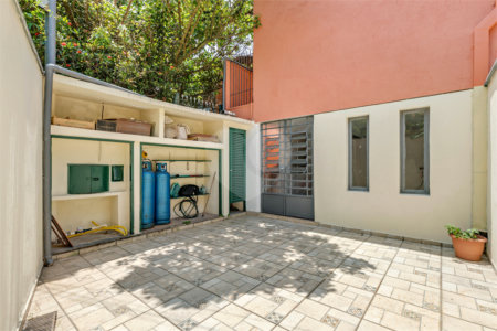 Casa à venda com 3 quartos, sendo 1 suíte,  em Granja Julieta, São Paulo, SP