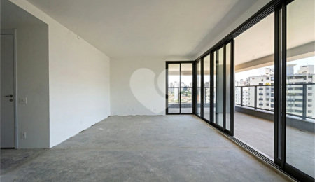 Apartamento à venda com 3 suítes em Campo Belo, São Paulo, SP