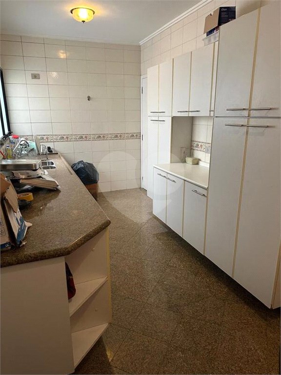 Apartamento para alugar com 4 quartos, sendo 2 suítes,  em Real Parque, São Paulo, SP