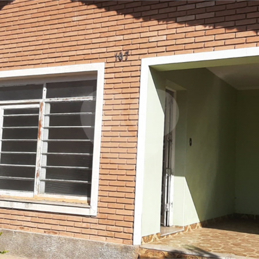 Casa Térrea à venda com 2 quartos no Centro, Vinhedo, SP