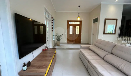 Condomínio à venda com 3 quartos, sendo 1 suíte,  em Serra da Cantareira, Mairiporã, SP