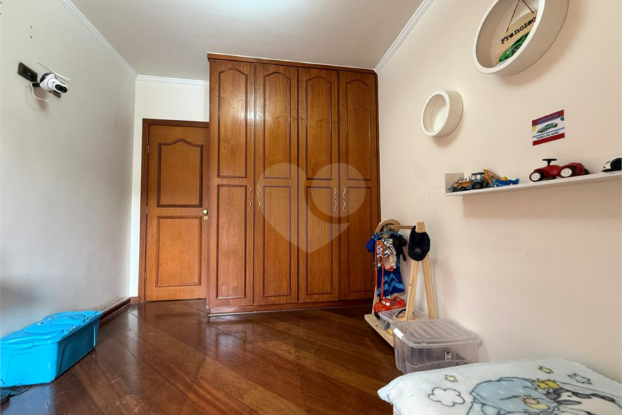 Casa à venda ou para alugar com 3 quartos, sendo 1 suíte, no condomínio Da Serra, São Paulo - SP