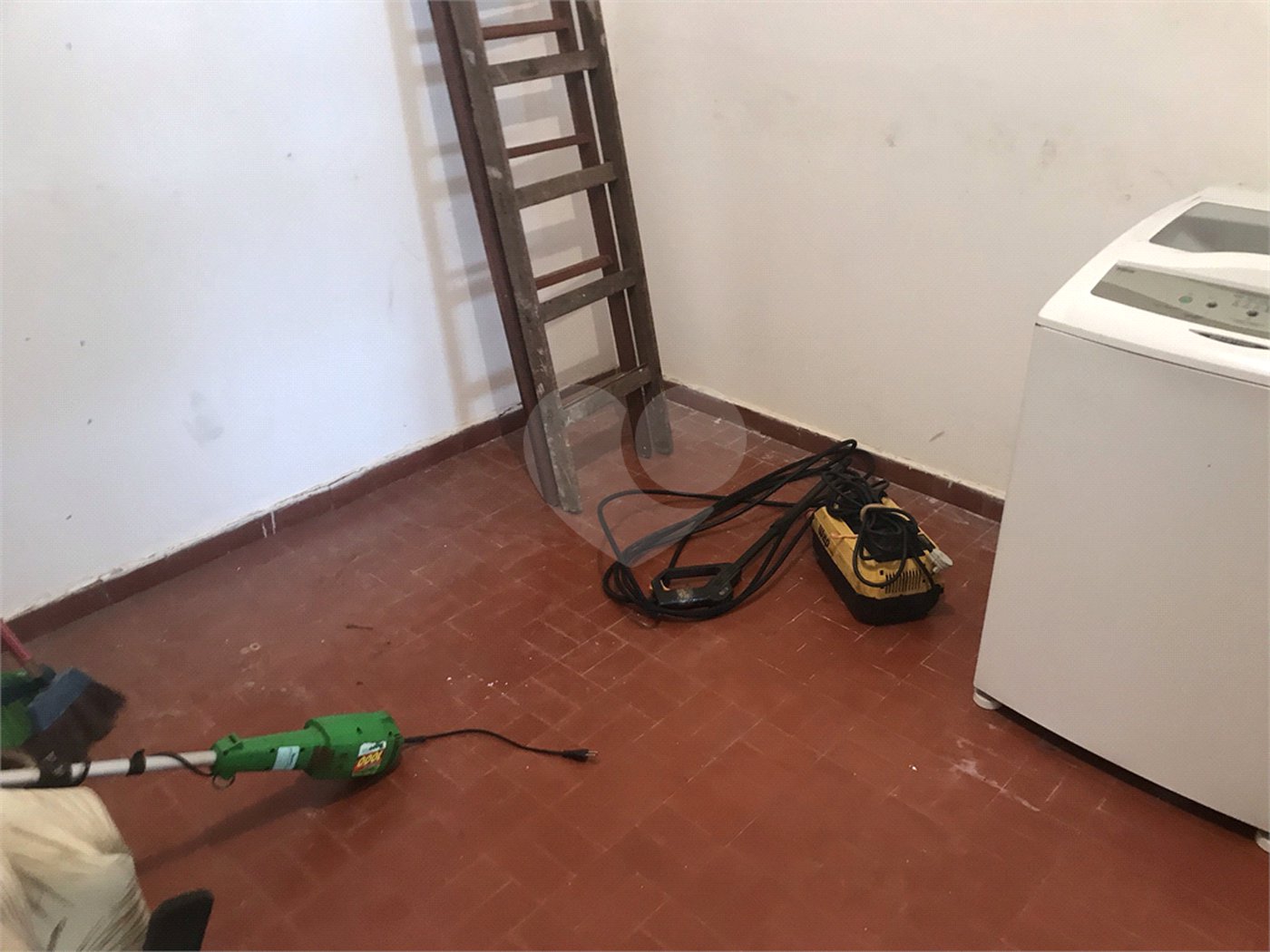 Sobrado à venda com 5 quartos, sendo 1 suíte, em Jardim São Bento, São Paulo, SP