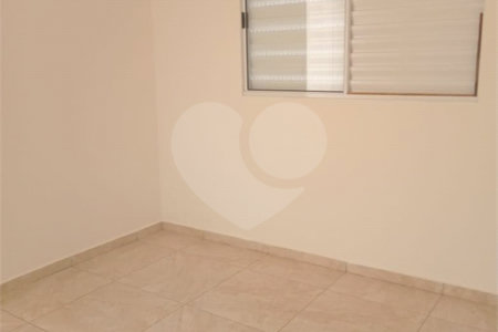 Casa à venda com 2 quartos, sendo 1 suíte,  em Reneville, Mairinque, SP