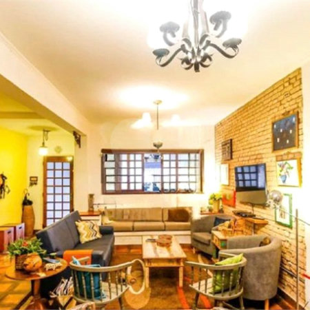 Sobrado à venda com 4 quartos, sendo 1 suíte, em Vila Cordeiro, São Paulo, SP
