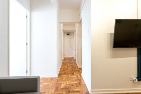 Apartamento à venda com 5 quartos, sendo 1 suíte,  em Pinheiros, São Paulo, SP