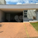 Casa à venda com 3 quartos, sendo 1 suíte,  no condomínio Reserva dos Vinhedos, Louveira - SP
