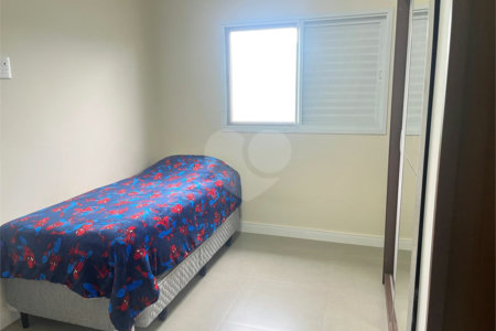 Casa à venda com 3 quartos, sendo 1 suíte, no condomínio Residencial Golden Ville, Itapetininga - SP