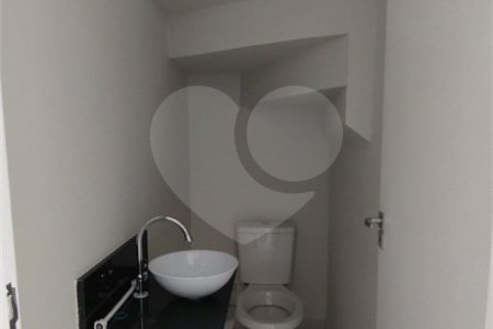 Casa à venda com 2 quartos no condomínio Residencial Bella Suissa, Mogi das Cruzes - SP