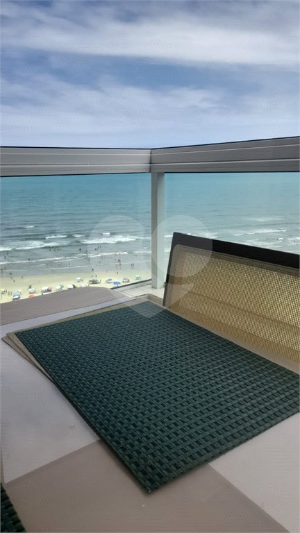 Apartamento à venda com 2 quartos, sendo 1 suíte, em Mirim, Praia Grande, SP