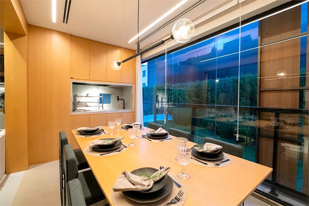 Apartamento à venda com 2 quartos, sendo 1 suíte,  em Pinheiros, São Paulo, SP