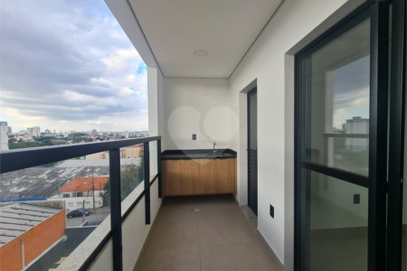 Apartamento à venda com 3 quartos, sendo 1 suíte, em Jardim Refúgio, Sorocaba, SP