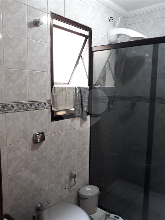 Sobrado à venda com 3 quartos, sendo 1 suíte,  em Jardim Oriental, São Paulo, SP