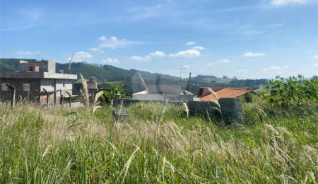 Terreno à venda em Vila Santa Helena, Atibaia, SP