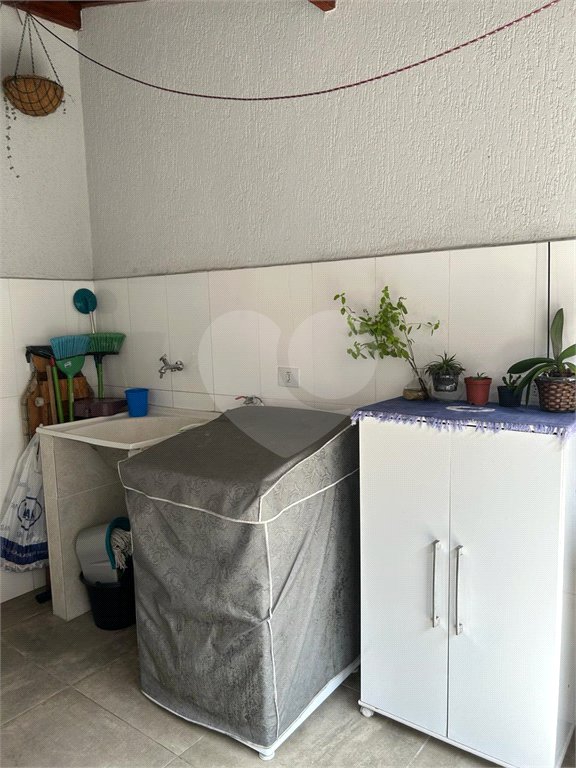 Casa à venda com 3 quartos, sendo 1 suíte,  no Centro, Mogi das Cruzes, SP