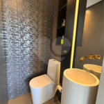 Apartamento totalmente mobiliado, com 02 suítes, 2 vagas de garagem 112m² a venda Vila Mascote.