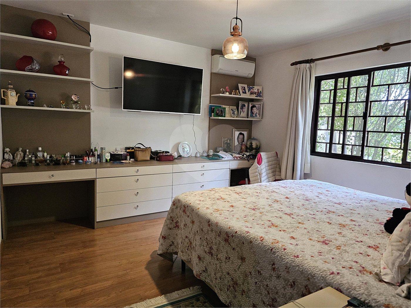 Sobrado à venda ou para alugar com 1 quarto, sendo 5 suítes, em Chácara Monte Alegre, São Paulo, SP