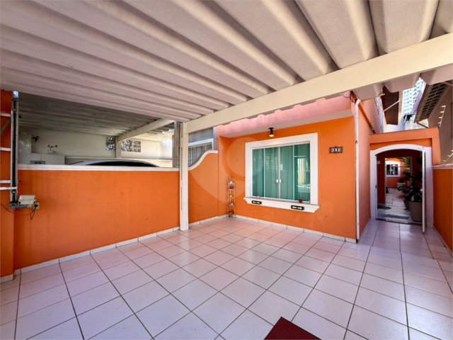 Sobrado à venda com 3 quartos, sendo 1 suíte,  em Campo Grande, São Paulo, SP