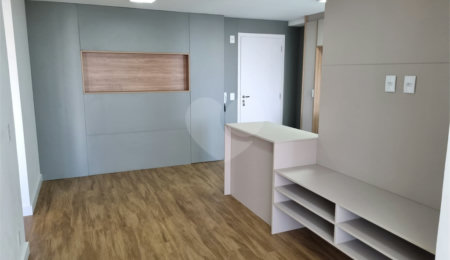 Apartamento à venda com 2 quartos, sendo 1 suíte,  em Santo Amaro, São Paulo, SP