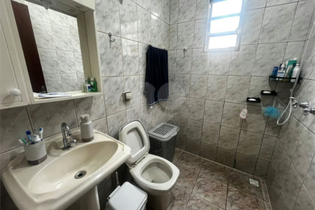 Casa à venda com 2 quartos em Vila Camarão, Itapetininga, SP