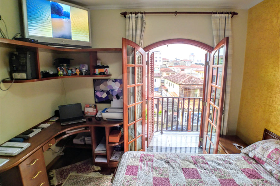 Sobrado à venda com 4 quartos, sendo 3 suítes, em Parada Inglesa, São Paulo, SP