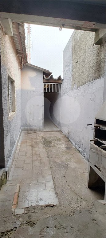 Casa à venda com 2 quartos, sendo 1 suíte, em Jardim Míriam, Suzano, SP