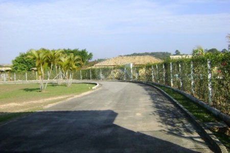 Chácara à venda com 3 quartos, sendo 2 suítes, em Éden, Sorocaba, SP