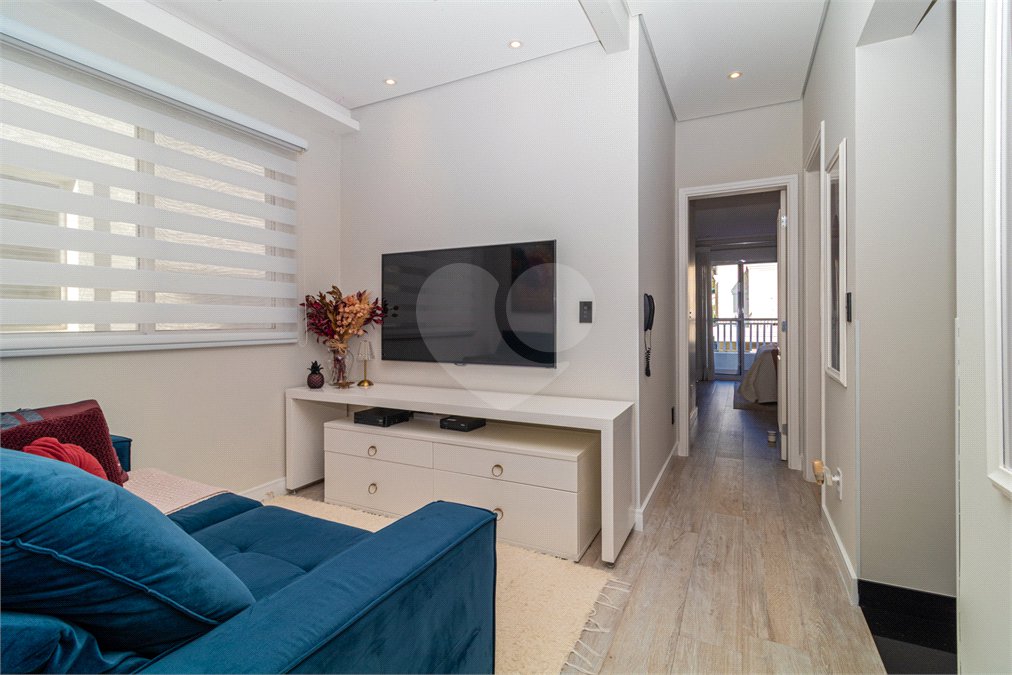 Casa à venda com 4 quartos, sendo 3 suítes, no condomínio Palm Hill North, São Paulo - SP