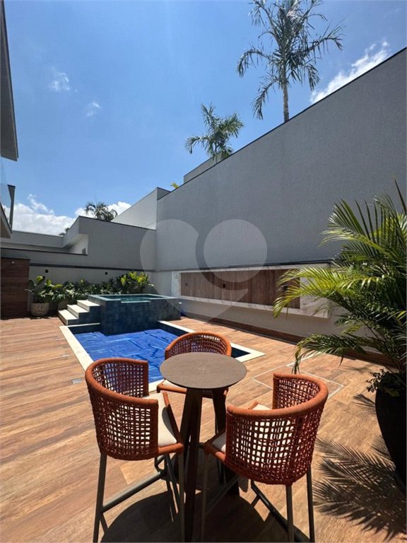 Casa à venda com 4 suítes no condomínio Residencial Duas Marias, Indaiatuba - SP