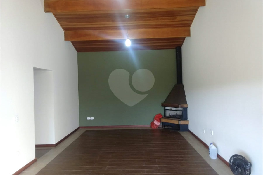 Casa à venda ou para alugar com 6 quartos, sendo 2 suítes, em Rio Acima, Mairiporã, SP