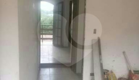 Sobrado à venda com 3 quartos, sendo 2 suítes,  em Jardim Monte Kemel, São Paulo, SP