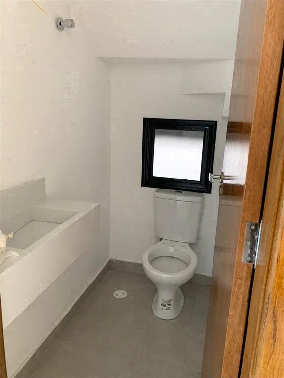 Casa à venda com 3 quartos, sendo 1 suíte,  no condomínio Villa D'este, Cotia - SP