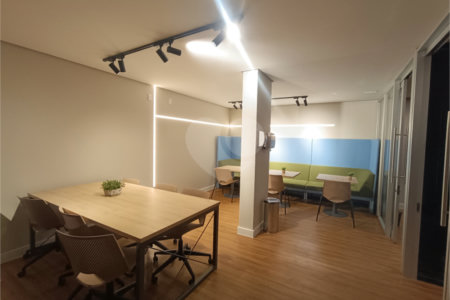 Studio de 22m2 com sacada à venda na Vila Mariana