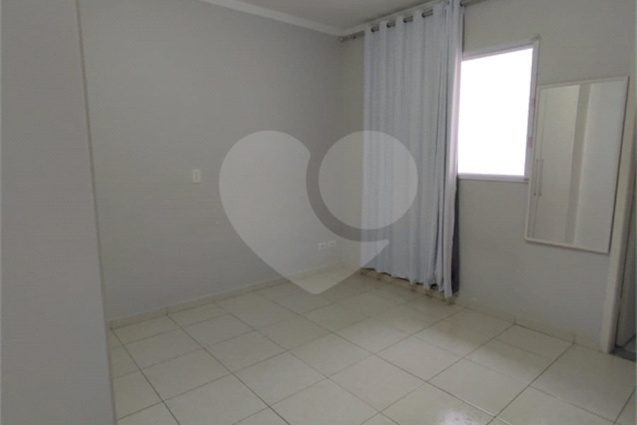Sobrado à venda com 3 suítes em Vila Mazzei, São Paulo, SP