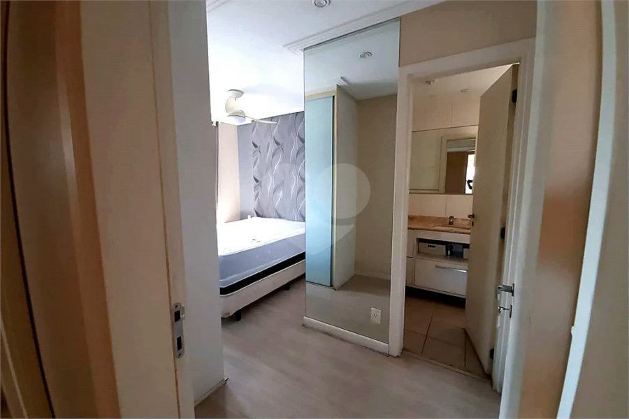 Vila Olímpia - | 128 m² | 3 Suítes | 4 Vagas - Condomínio Clube
