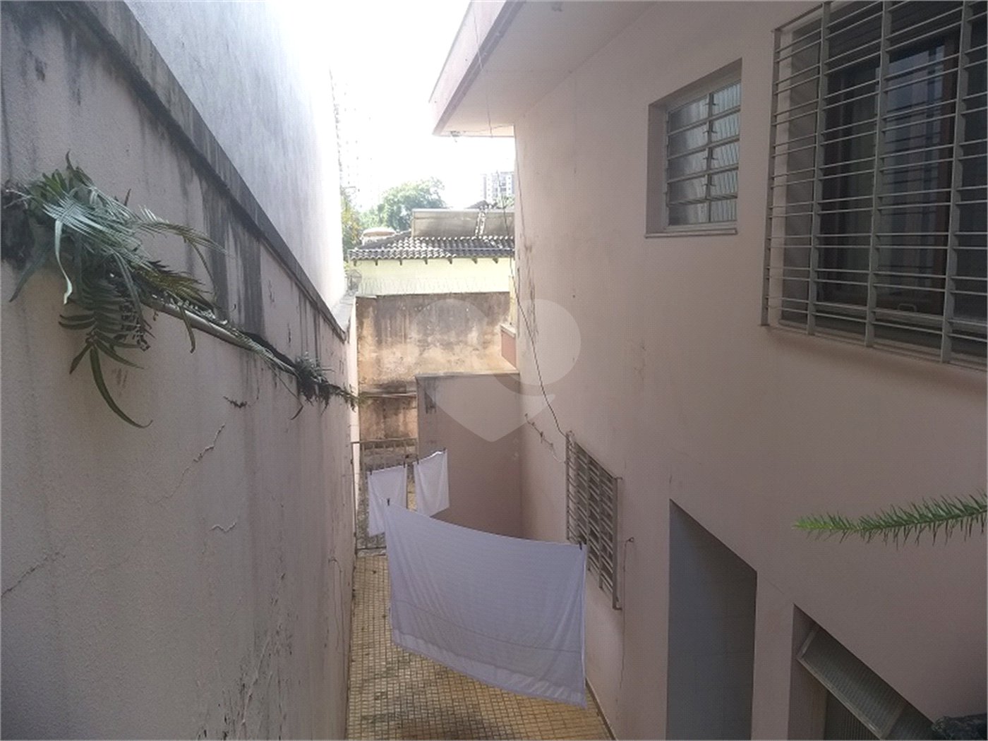 Casa à venda com 4 quartos, sendo 1 suíte, em Vila Galvão, Guarulhos, SP