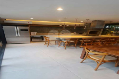 Apartamento à venda com 3 quartos, sendo 1 suíte, em Pinheiros, São Paulo, SP