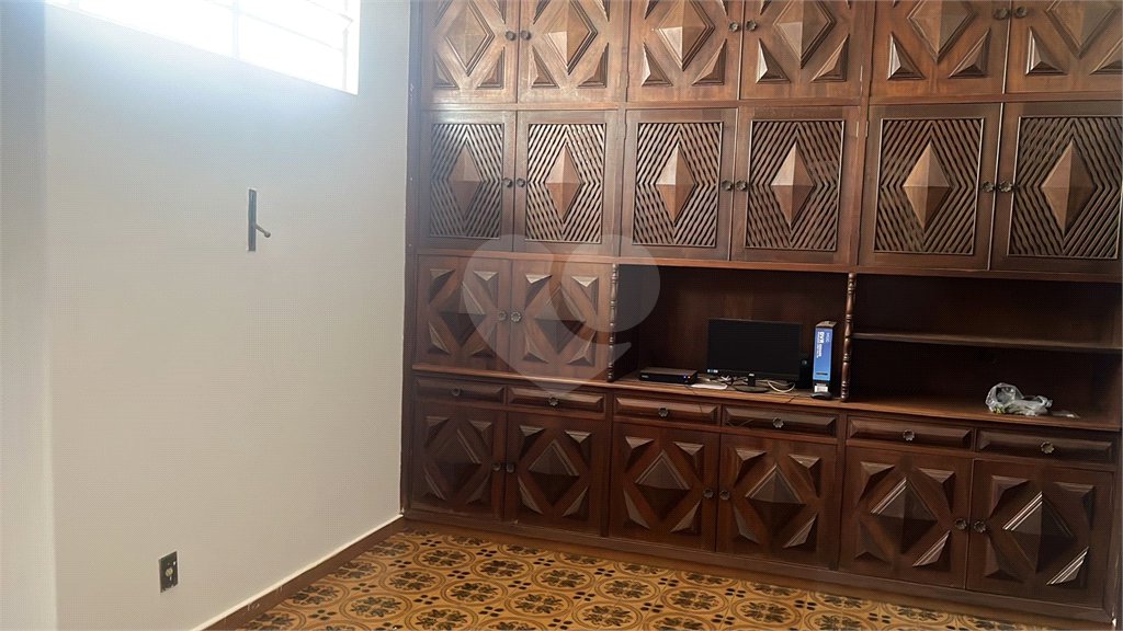 Casa à venda com 3 quartos, sendo 1 suíte, em Vila Progresso, Araraquara, SP