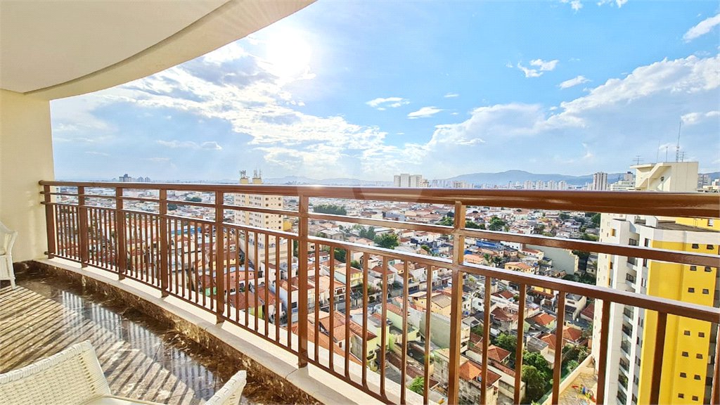 Apartamento à venda com 3 suítes em Santa Terezinha, São Paulo, SP