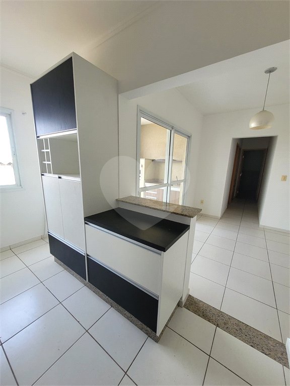 Apartamento para alugar com 3 quartos, sendo 1 suíte,  em Aqui Se Vive, Indaiatuba, SP