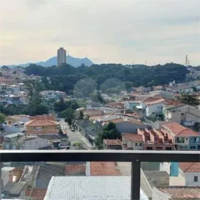 Sobrado à venda com 3 suítes em Parque São Domingos, São Paulo, SP
