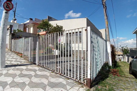 Casa à venda com 4 quartos, sendo 2 suítes, em Jardim São Paulo(zona Norte), São Paulo, SP