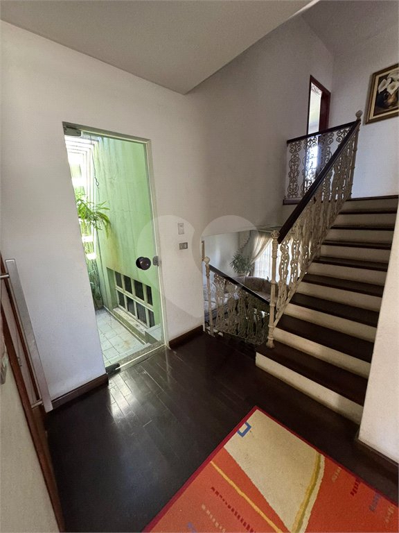 Casa à venda com 4 quartos, sendo 1 suíte,  em Vila Romão, Salto, SP