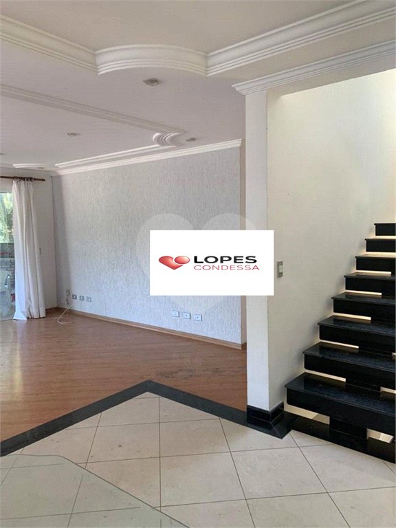 Casa à venda com 3 suítes no condomínio Alpes da Cantareira, Mairiporã - SP