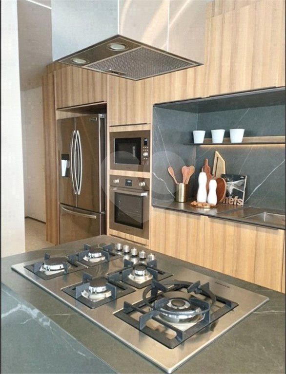 Apartamento à venda com 3 suítes em Jardim Paulista, São Paulo, SP