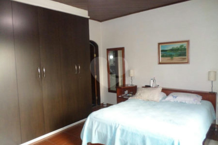 Sobrado à venda com 3 quartos, sendo 2 suítes, em Parada Inglesa, São Paulo, SP