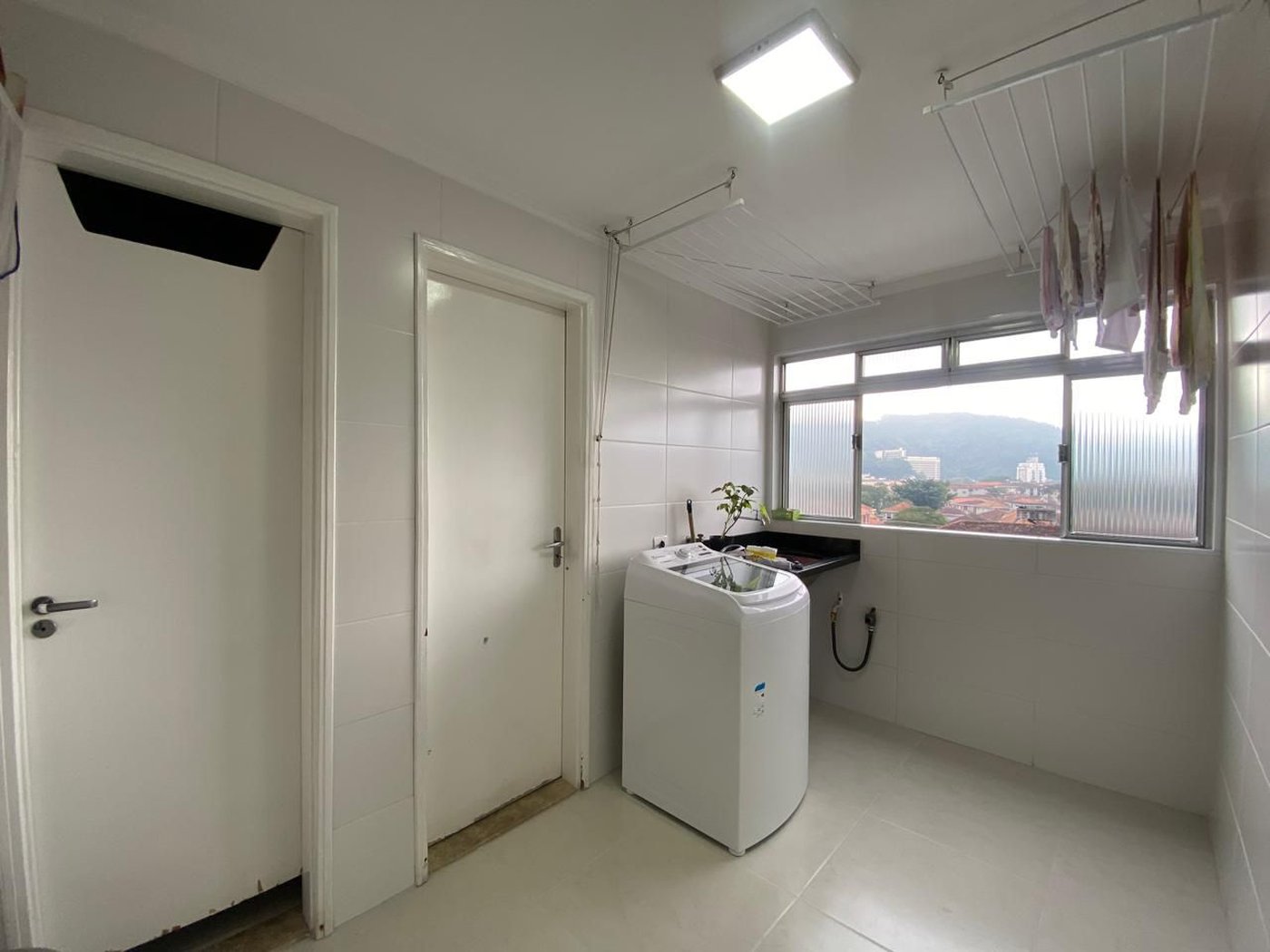 Apartamento com 3 dormitórios à venda, 114 m² por R$ 799.000,00 - Campo Grande - Santos/SP