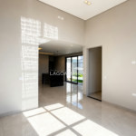Casa à venda com 3 quartos no condomínio Residencial Costa Leste, Três Lagoas - MS